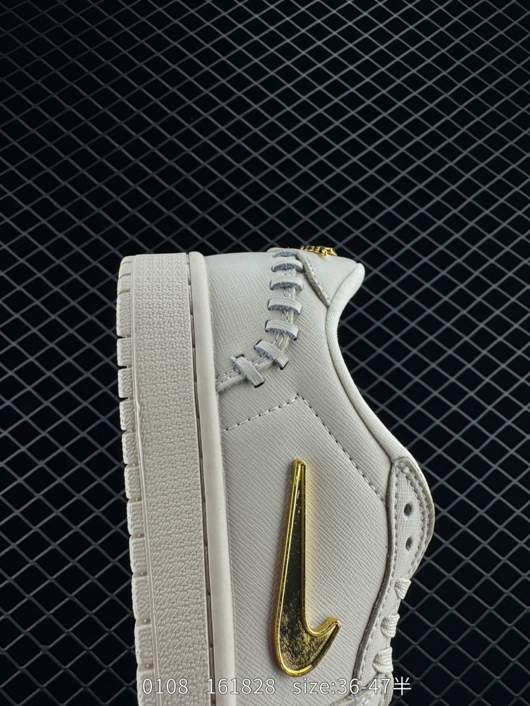 Nike Air Jordan 1 Low SE